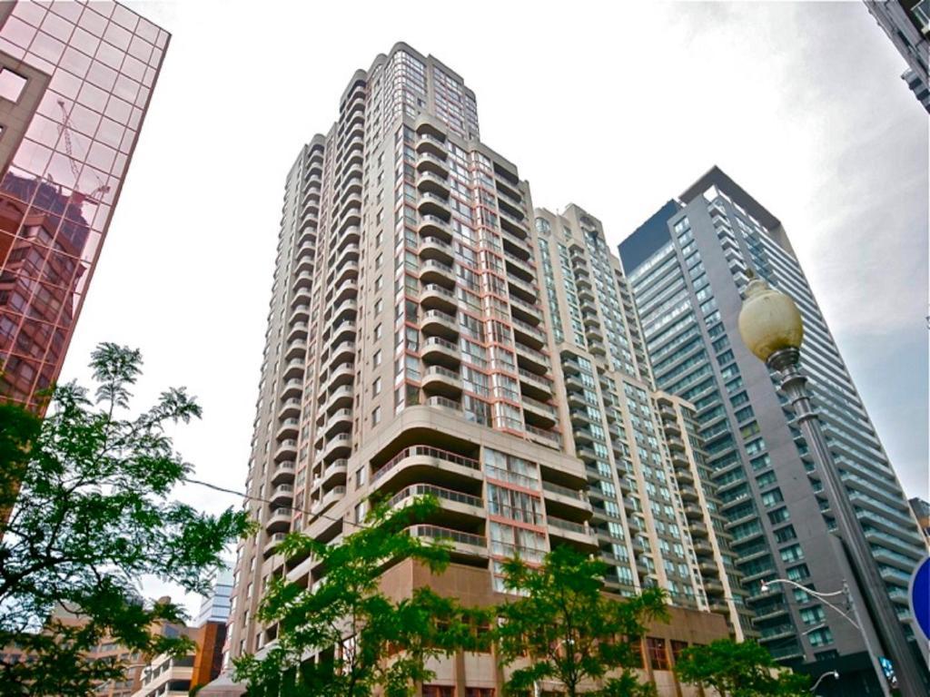 Glen Grove - Conservatory Tower Toronto Rum bild